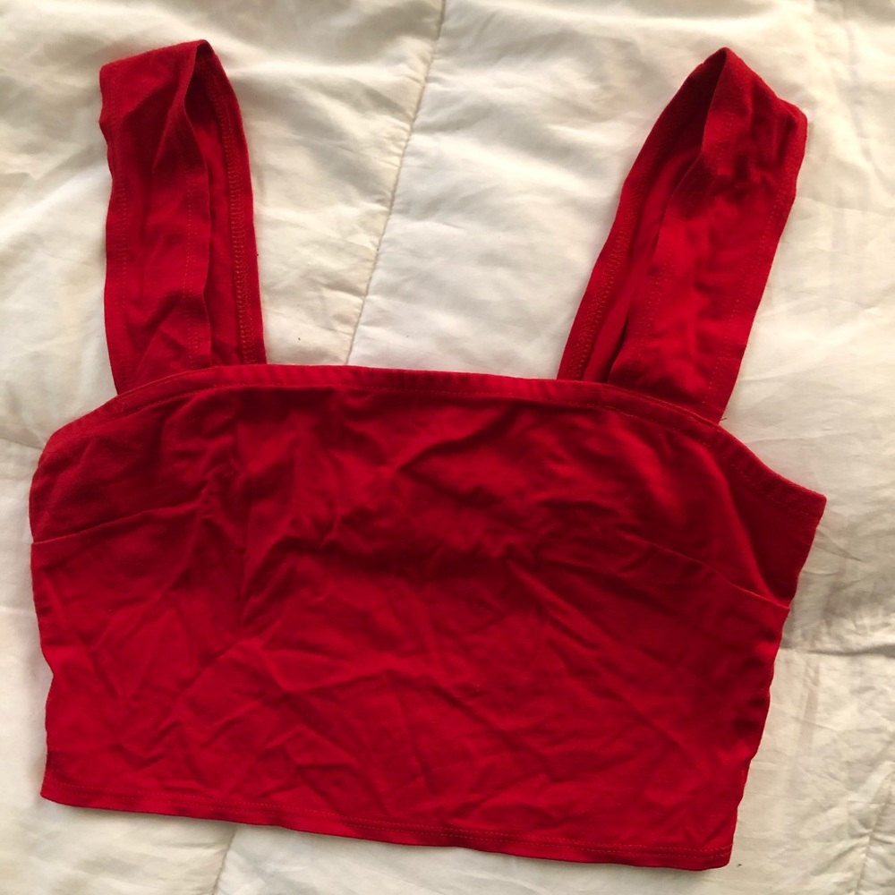 Red tank crop top